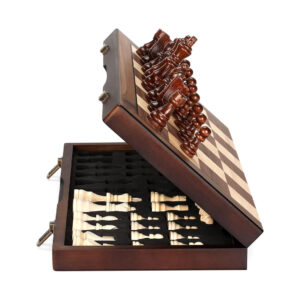 Magnetic chess set